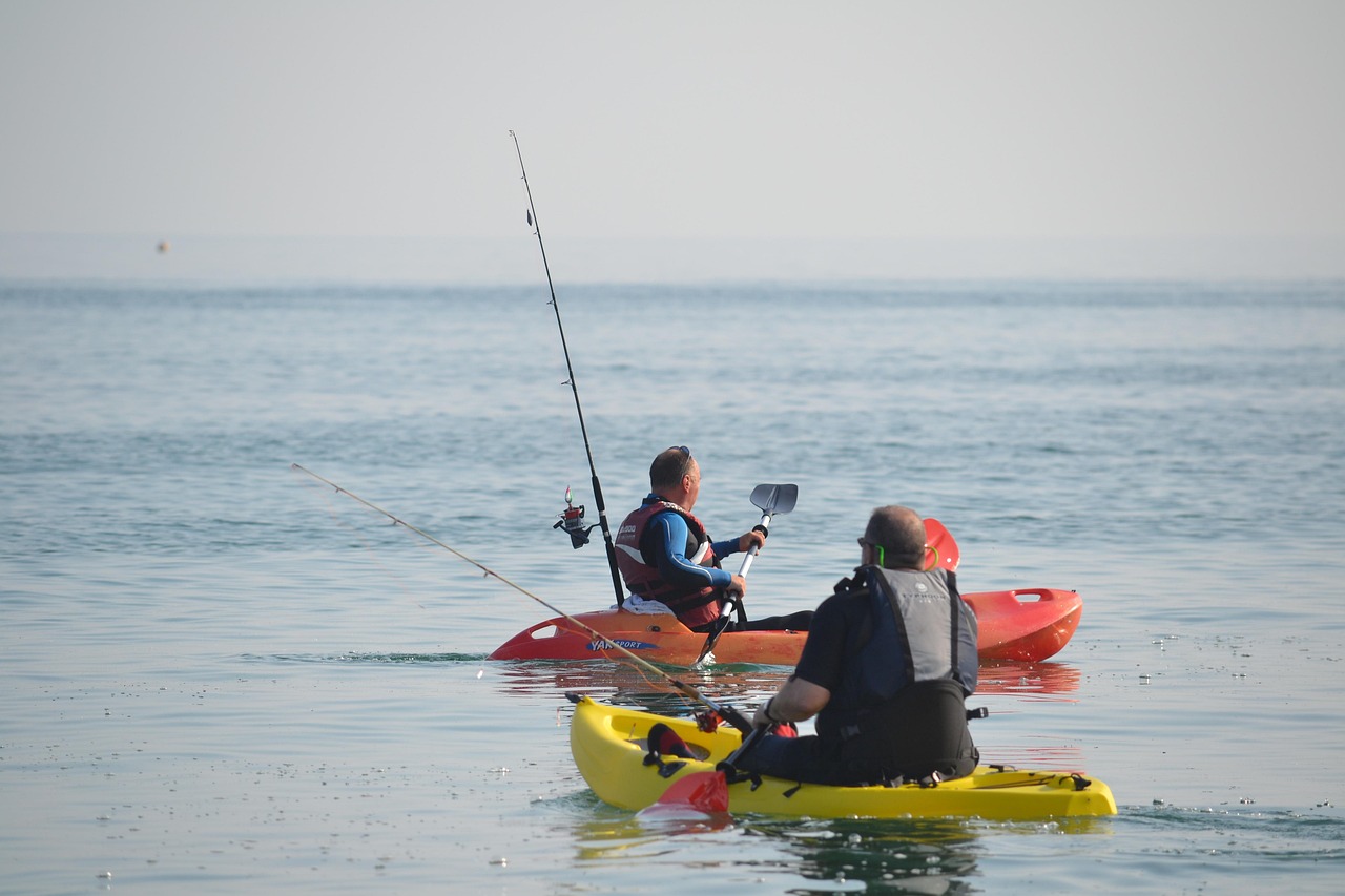kayak-233177_1280