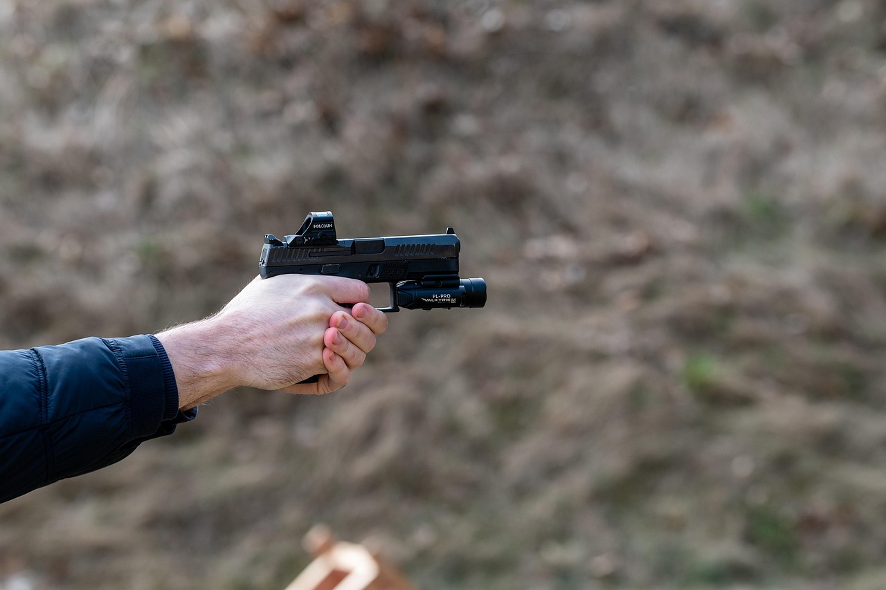 weapon-7108561_1280