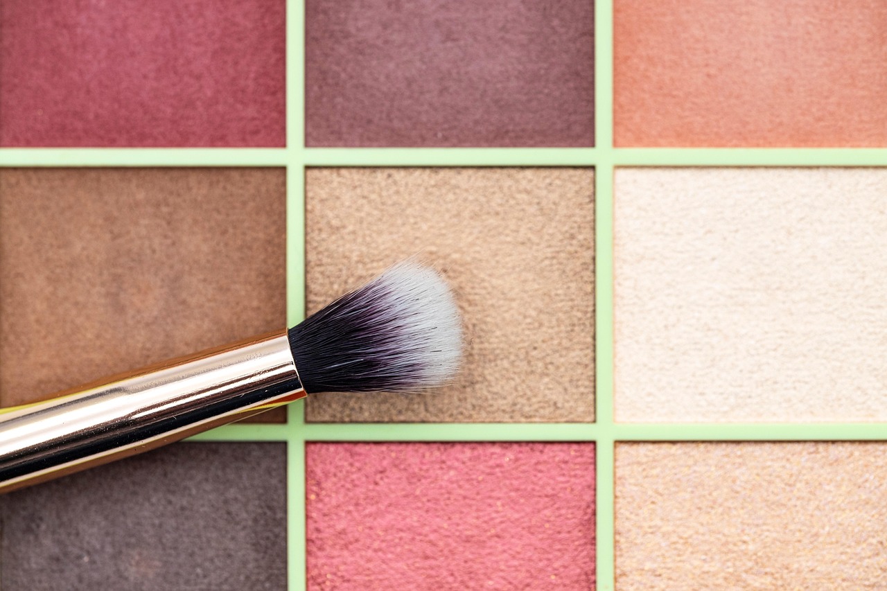 cosmetics-7525597_1280