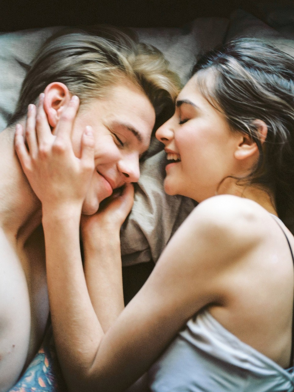 couple-2300103_1280