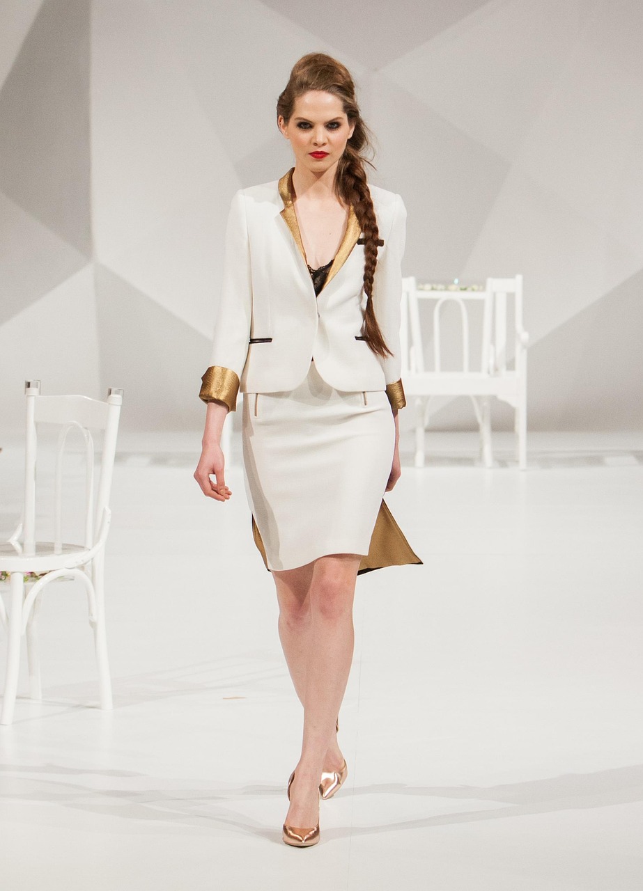 fashion-show-1746596_1280